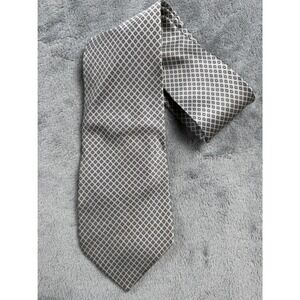 Savile Row Mens Silk Necktie Grey Black Geometric Diamond Pattern 3.75 Inch